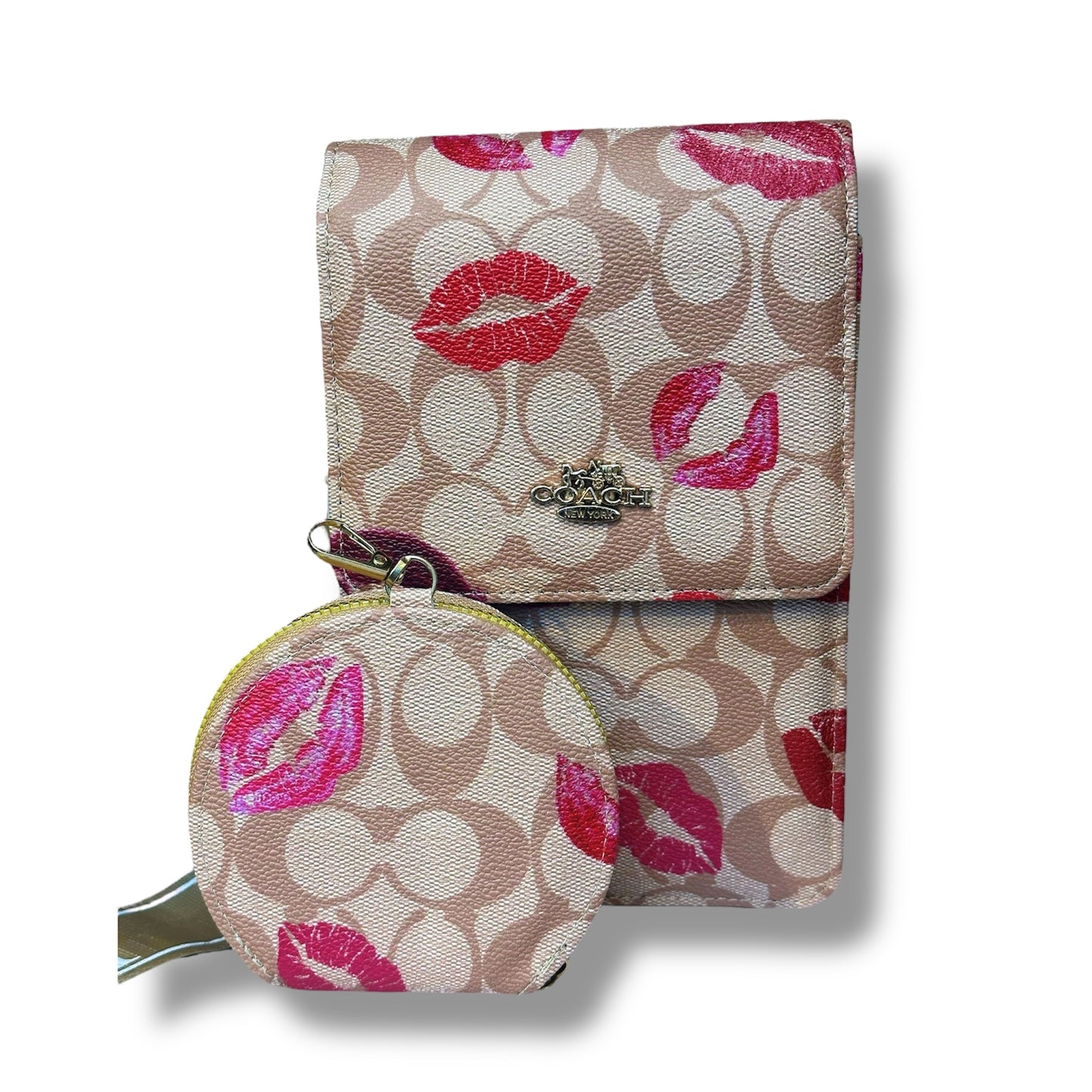 MANOS LIBRE ESTILO COACH CON DISEÑO DE BESOS