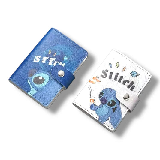TARJETERO CON DIFERENTES DISEÑOS DE STITCH - 10 CM APROX