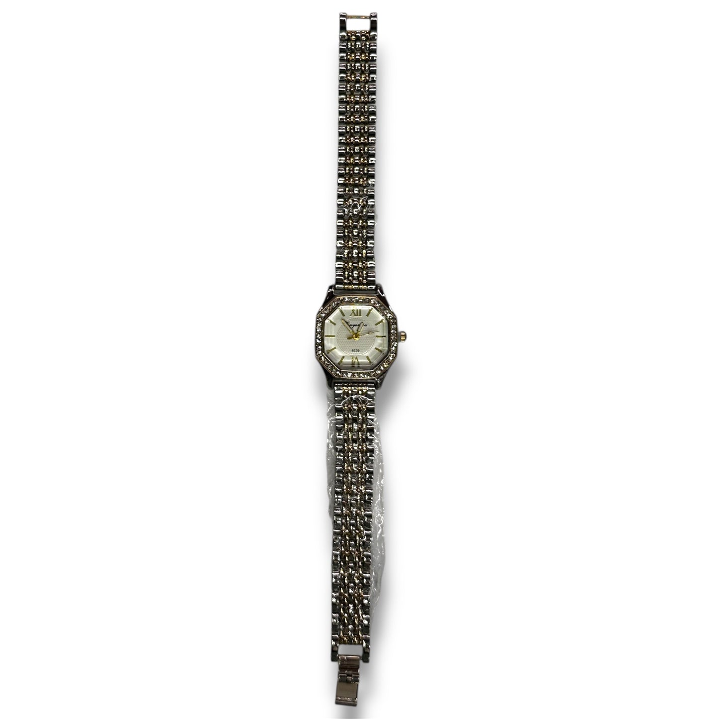 RELOJ DE ACERO PARA MUJER - DIFERENTE DISEÑOS - DIFERENTES TAMAÑOS - 1 UNIDAD