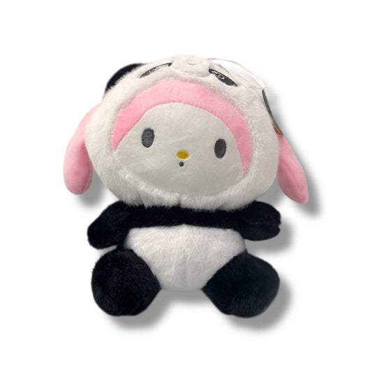 PELUCHE DE MY MELODY CON TRAJE DE PANDA - 20 CM APROX
