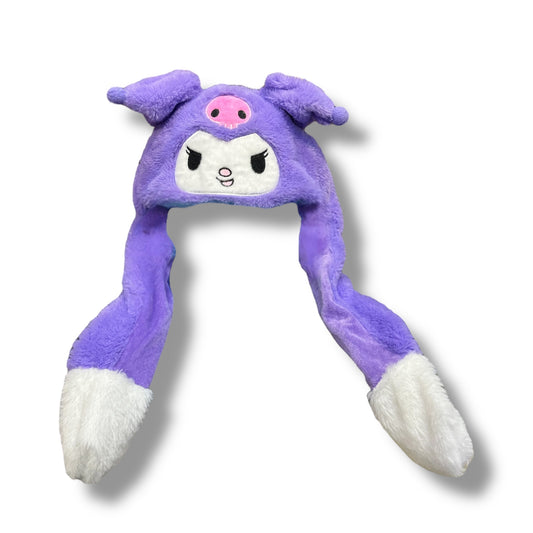 GORRO PELUCHE CON DISEÑO DE KUROMI - DIFERENTES COLORES - 1 UNIDAD