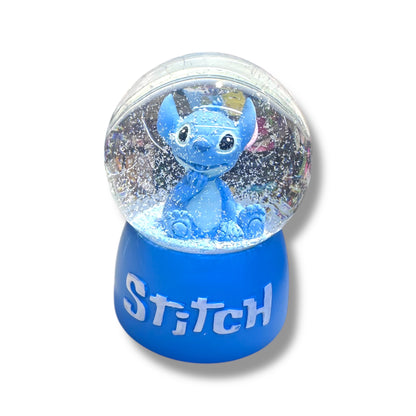 Esfera de cristal con luces con temática de Stitch - 2 diseños - 1 UNIDAD