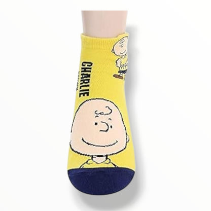 MEDIAS CON DISEÑOS DE SNOPPY TALLA 36 - 41